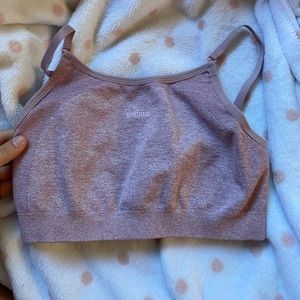 gymshark flex strappy seamless sports bra in light purple marl